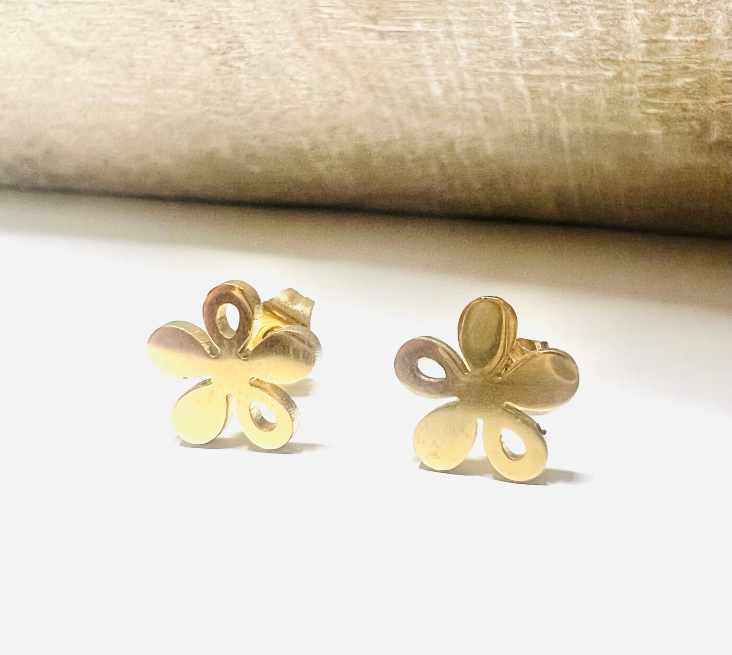 Flower Studs