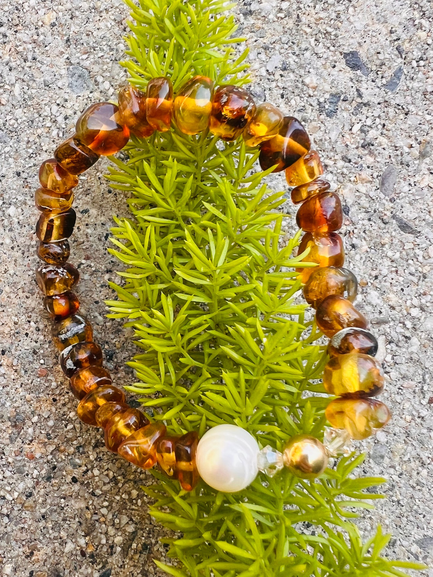 Chips & Pearls Bracelet